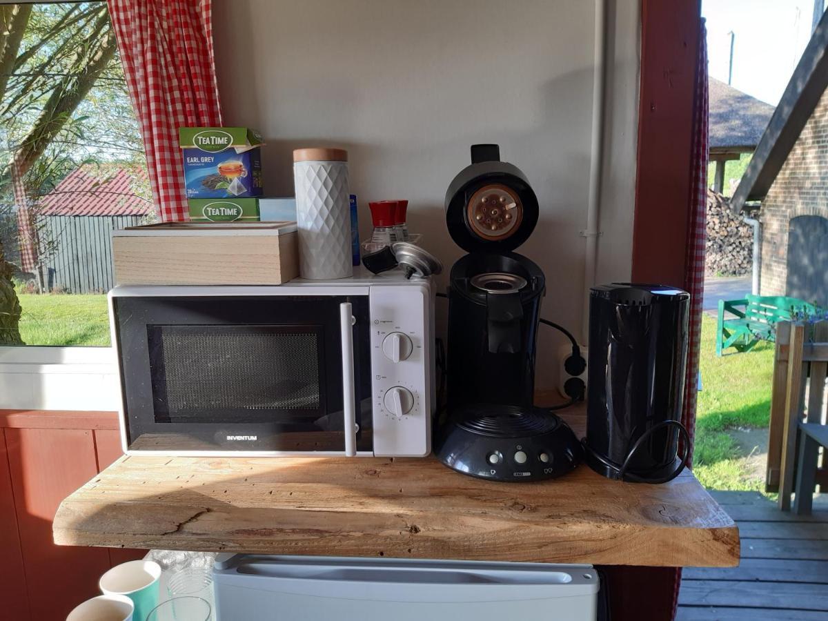 Apartamento Pipowagen 'Klein Hoonhorst' Putten Exterior foto